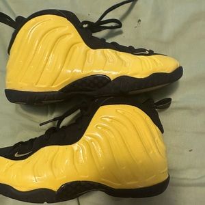 Boys yellow foams